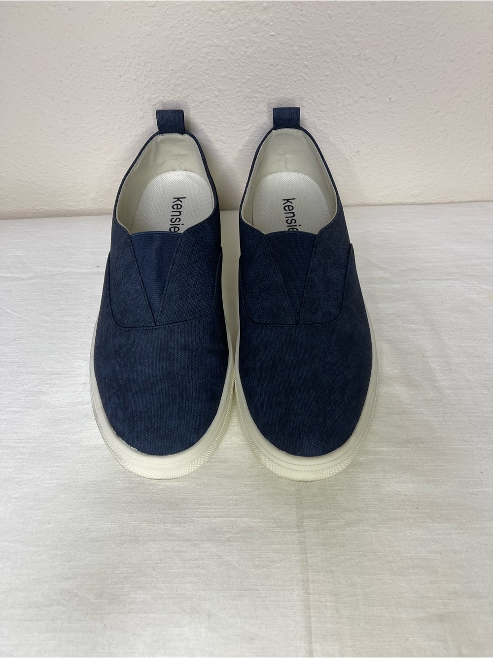 Kensie Women’s Salia Slip-On size 9 Navy Blue